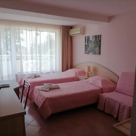 Pensiune Vila Nami