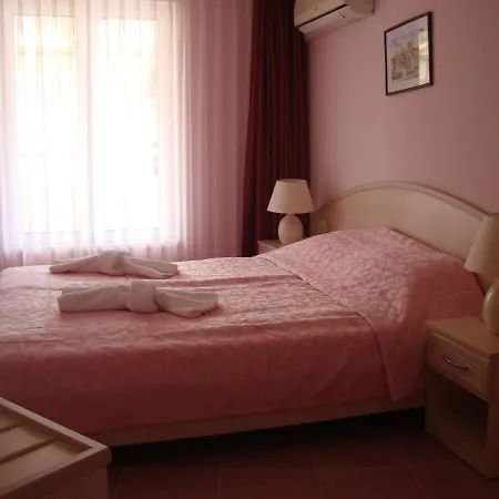 Pensiune Vila Nami